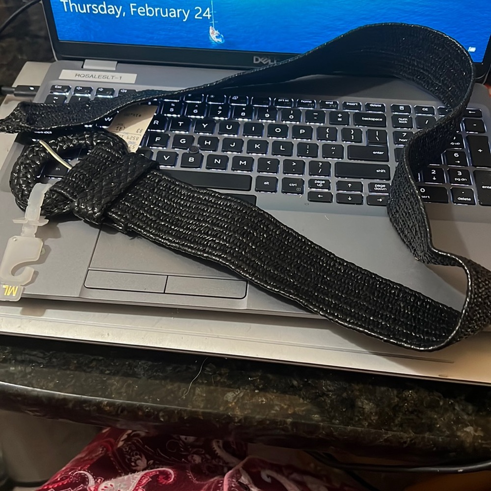 New with tags black stretchy woven belt size ML 2 inches wide 36 inches long